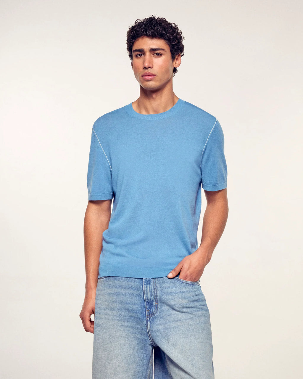 BLUE ROUND NECK TEES