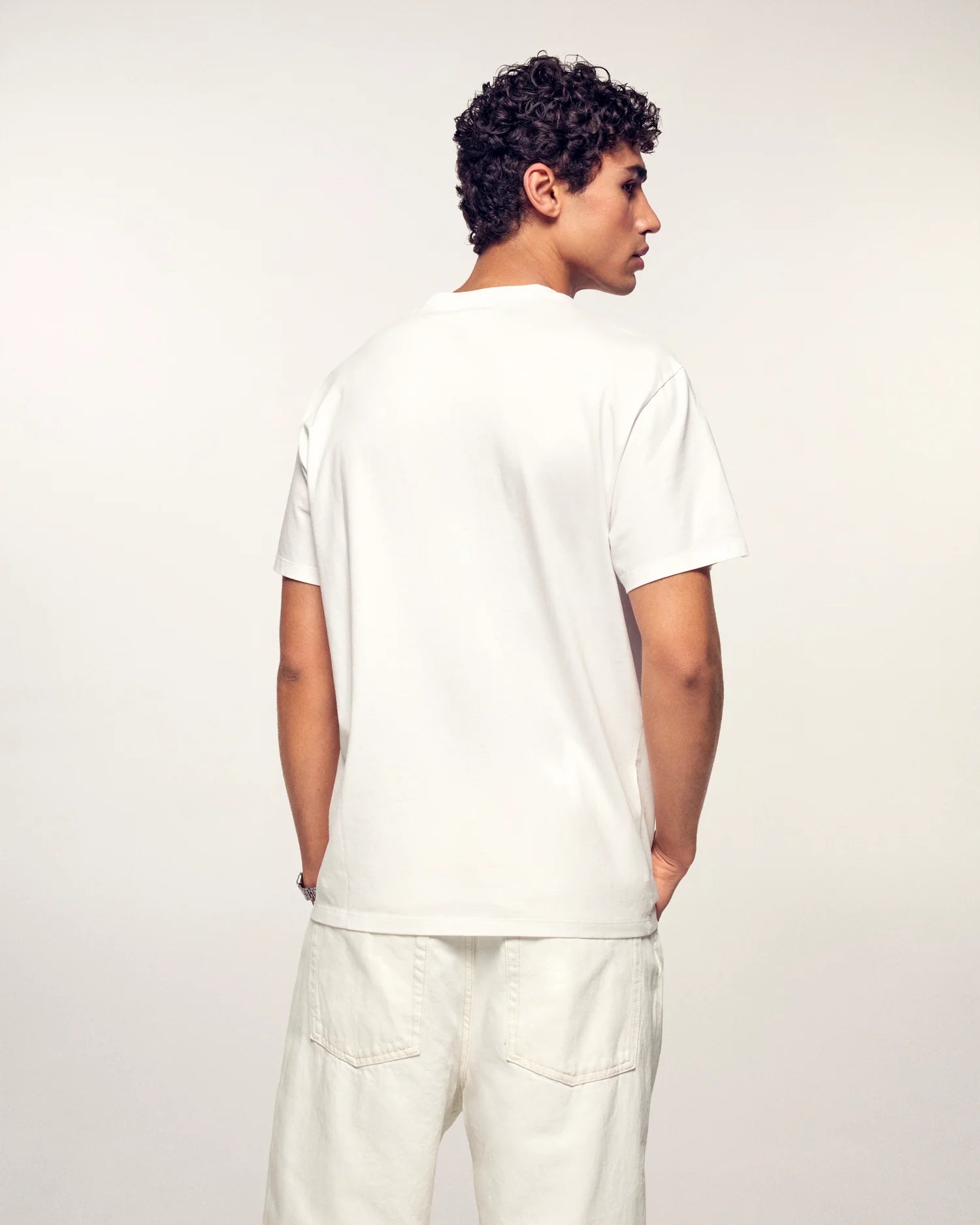 HEART ROUND NECK TEES