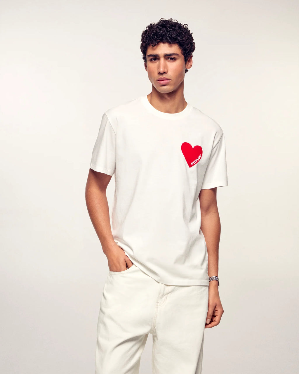 HEART ROUND NECK TEES