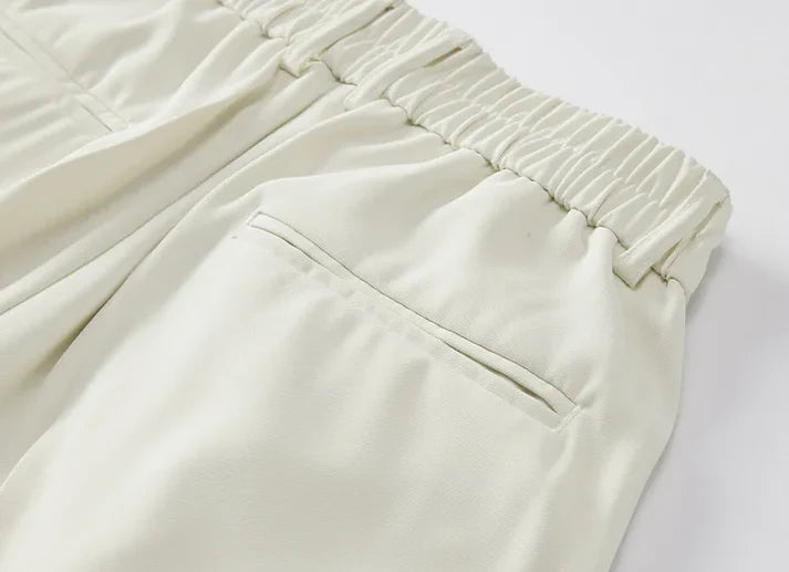 STRAIGHT WHITE TROUSERS